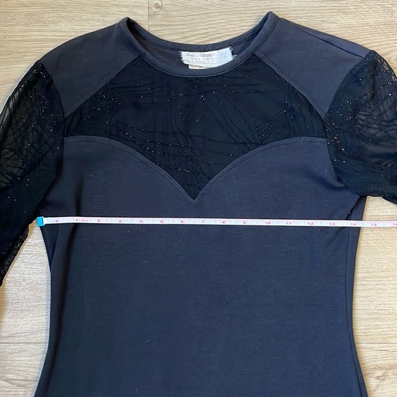 Vintage Little Black Dress with Long Sleeve - Picture 5 of 7